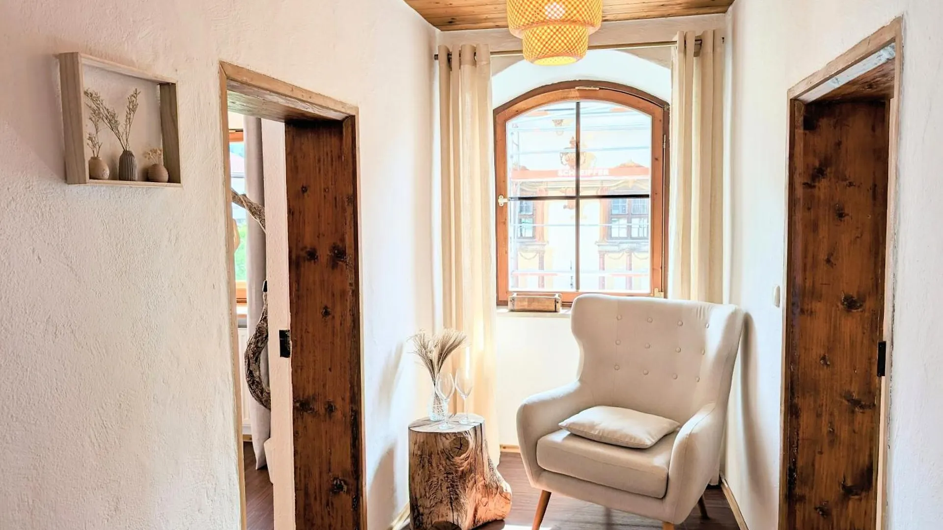 Apartment Neu! Moderner Bayrischer Flair Vor Pilatushaus Oberammergau
