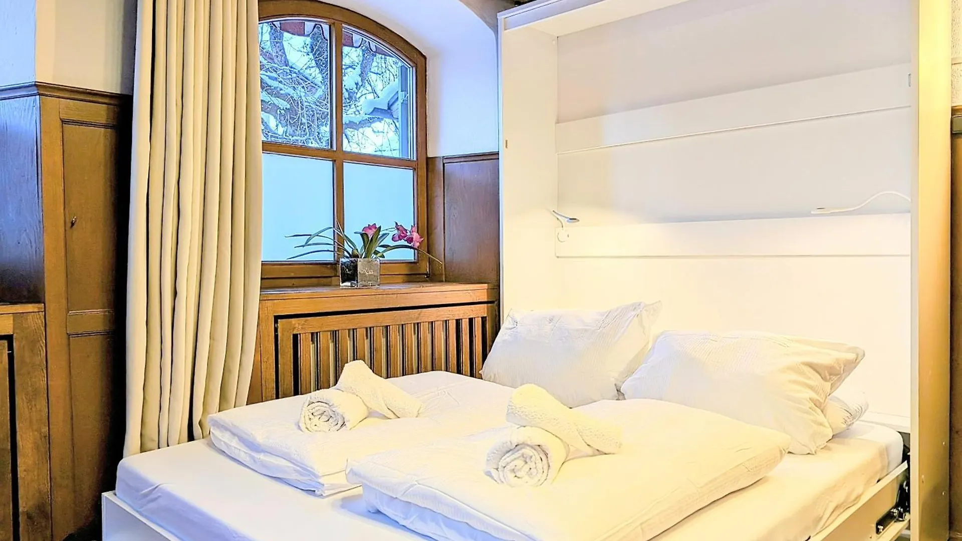 Apartment Neu! Moderner Bayrischer Flair Vor Pilatushaus Oberammergau