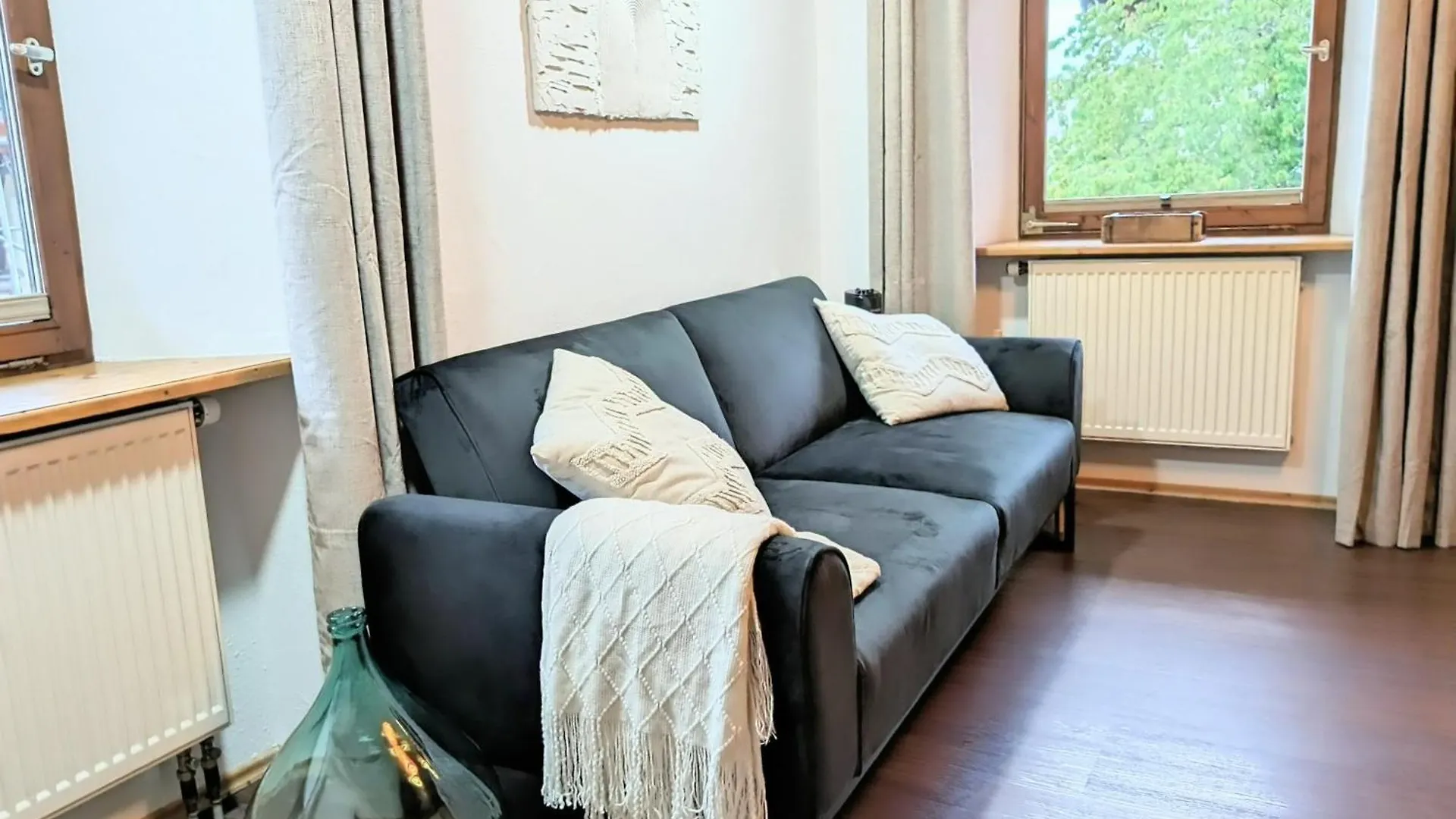 Apartment Neu! Moderner Bayrischer Flair Vor Pilatushaus Oberammergau