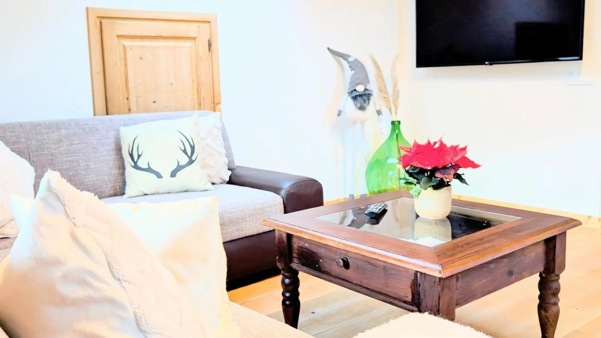 Apartment Neu! Moderner Bayrischer Flair Vor Pilatushaus Oberammergau Germany